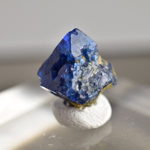 7.8ct Vietnam  Octahedral Spinel Cobalt Rough Specimen Crystal,raw rough Cobalt spinel Gemstone, Healing Crystal