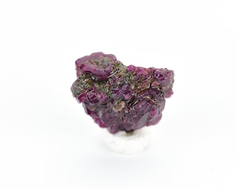 Raw 4.8ct Ruby Corindum Crystal Cluster Rare Display Specimen Gemstone, Cristal de guérison, Gemme de rubis rugueux, Cristal de rubis brut