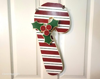Bastón de caramelo de madera colgante, Navidad rústica, adorno rústico para puerta, decoración de bastón de caramelo, decoración del hogar hecha a mano, accesorio para corona, 2 tamaños