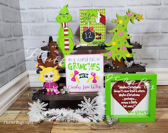 Decoración navideña de bandejas de varios niveles, Bandeja de varios niveles inspirada en el Grinch, Set Grinchmas, Decoración navideña, Decoración del Grinch, Letreros para bandejas de varios niveles, Cindy Lou Who, Max