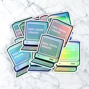Good Things Ladeaufkleber - Vinyl Sticker - Holographic Sticker - Vintage Art - Alter Computer - Wasserfest