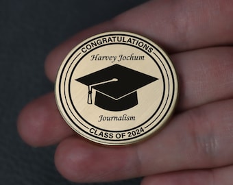 College Graduate Münze - Geschenke für College-Graduierte - Master-Grad Geschenk - PHD Geschenk - Personalisiertes Abschlussgeschenk - Benutzerdefiniertes Abschlussgeschenk