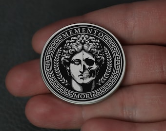 Memento Mori Challenge Münze - EDC Münze - Vatertagsgeschenk - Freund Geschenk - Motivationszitat - Stoisches Geschenk - Philosophisches Geschenk - Latein