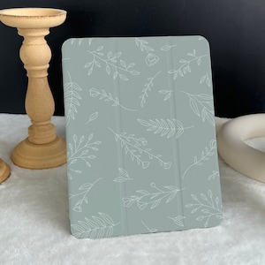 Verona Green Flora Calico iPad case, New iPad Air 5 2022 iPad Pro 12.9&#39;&#39; 2021 iPad Mini 6 case iPad 9.7&quot;/ 10.2&quot;/ 10.9&quot;/ 11&#39;&#39; Custom iPad