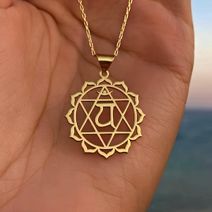 14K Heart Chakra Necklace, Anahata Necklace, Sacred Geometry Jewelry, Spiritual Healing Gift, Yoga Necklace, Positive Energy Gift, Yogi Gift