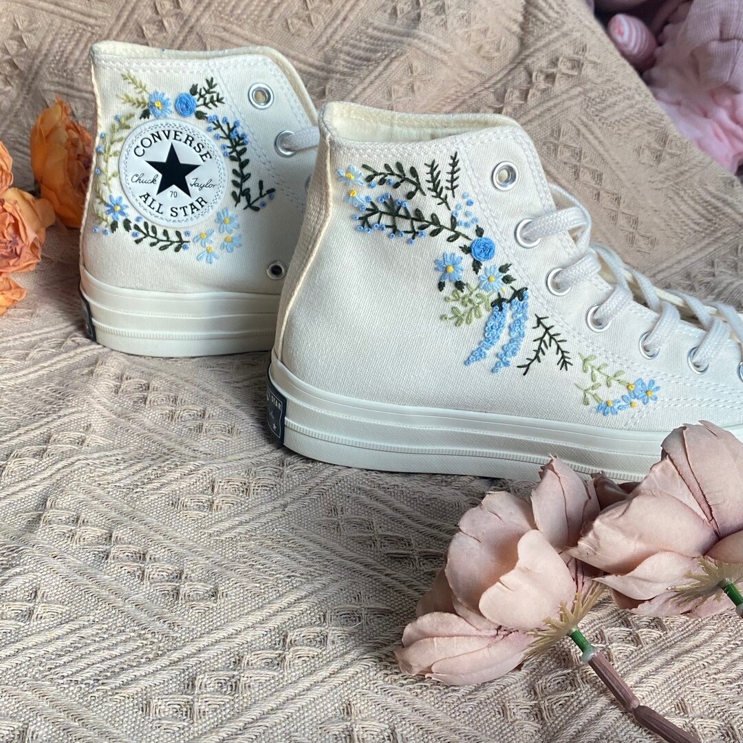 Wedding Sneakers/ Valentine Gift/embroidered Wedding Flowers Shoes High