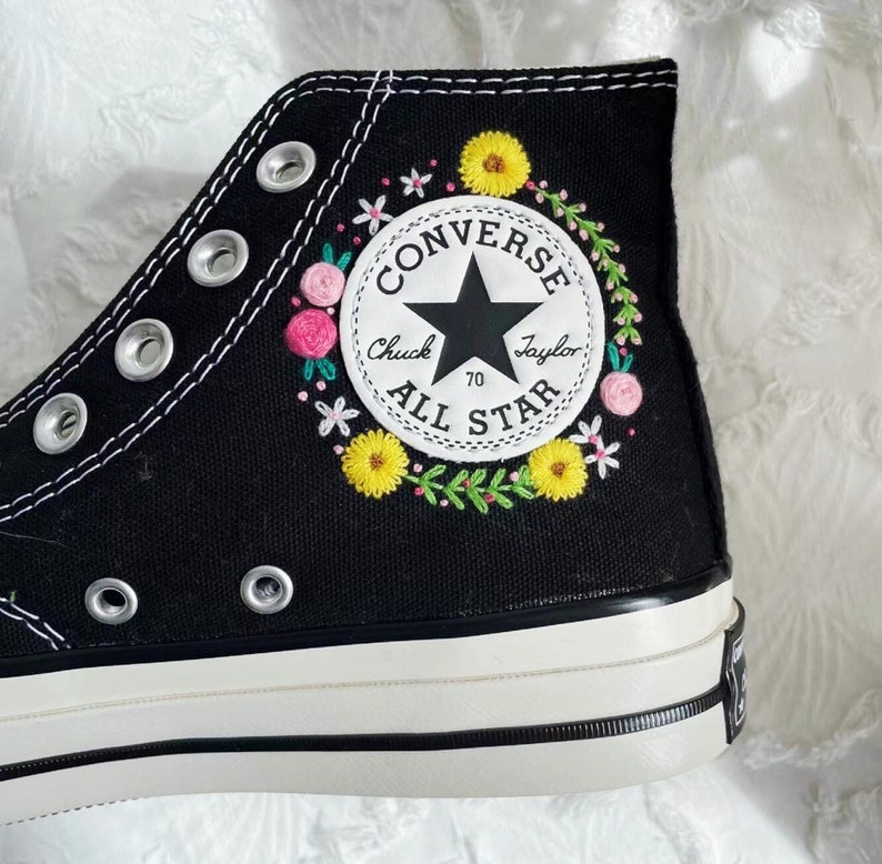 Converse Moon Hand Embroidery Shoes and Stars/Converse Custom / Converse Logo Embroidery/Converse Cosmic Hand Embroidery Shoes .id Converse Moon Hand Embroidery Shoes and Stars/Converse Custom / Converse Logo Embroidery/Converse Cosmic Hand Embroidery Shoes .id