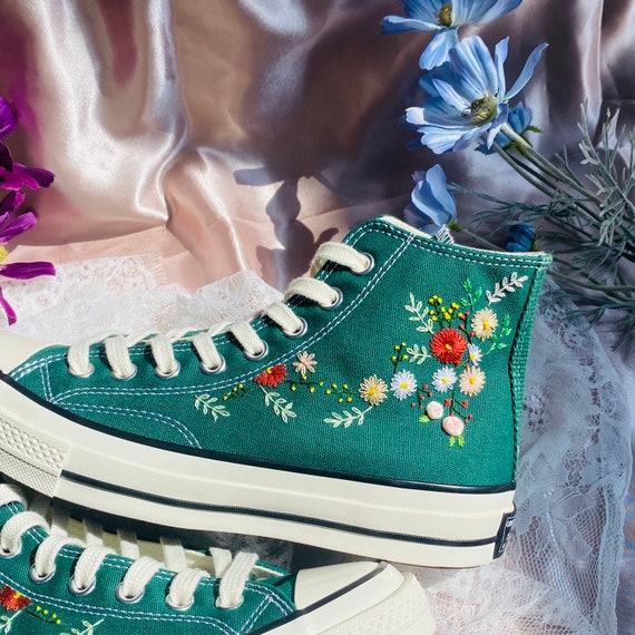 Converse Space Hand Embroidery Shoes/Converse Moon Hand Embroidery Sho