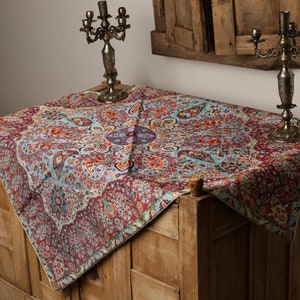 Colorful Silk Persian Termeh Tablecloth: Paisley Floral Design (100x100cm)