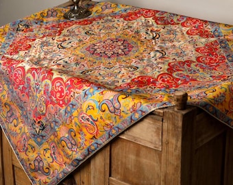 Persian Termeh Tablecloth: Silk Paisley Floral Design (100x100 cm)