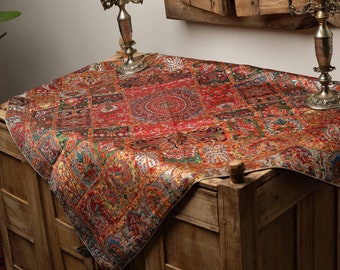 Viscose Silk Persian Termeh Tablecloth: Colorful Paisley Art (100x100cm)