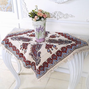 Paisley Designed Ghalamkar Tablecloth | 100*100 cm Table Overlay | Cotton Tablecloth | Ghalamkari