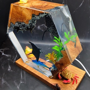 Stingray Resin Night Light, Shark & Manta Ray Ocean Diorama Table Lamp, Desk Decor, Lake House, Beach House, Sea Life