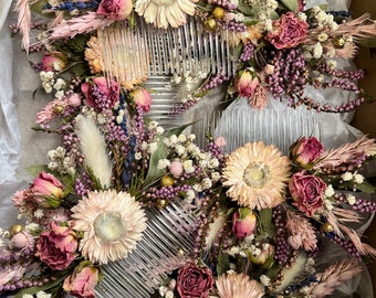 Blush dusty pink, flower comb, hair comb, floral Bridal Comb, Dried Flowers, bridal hair, wedding flower comb, autumn hair accessories