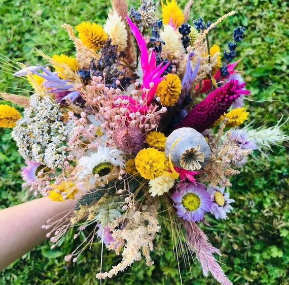 Large dried flower bunch, dried flowers, pink flower bouquet, bunny tails, bouquet, barbie theme, preserved flower bouquets, flower bouquets