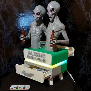 Drunk Aliens Beer Fund: RGB Illuminated Sci-Fi Collectible (5V USB)