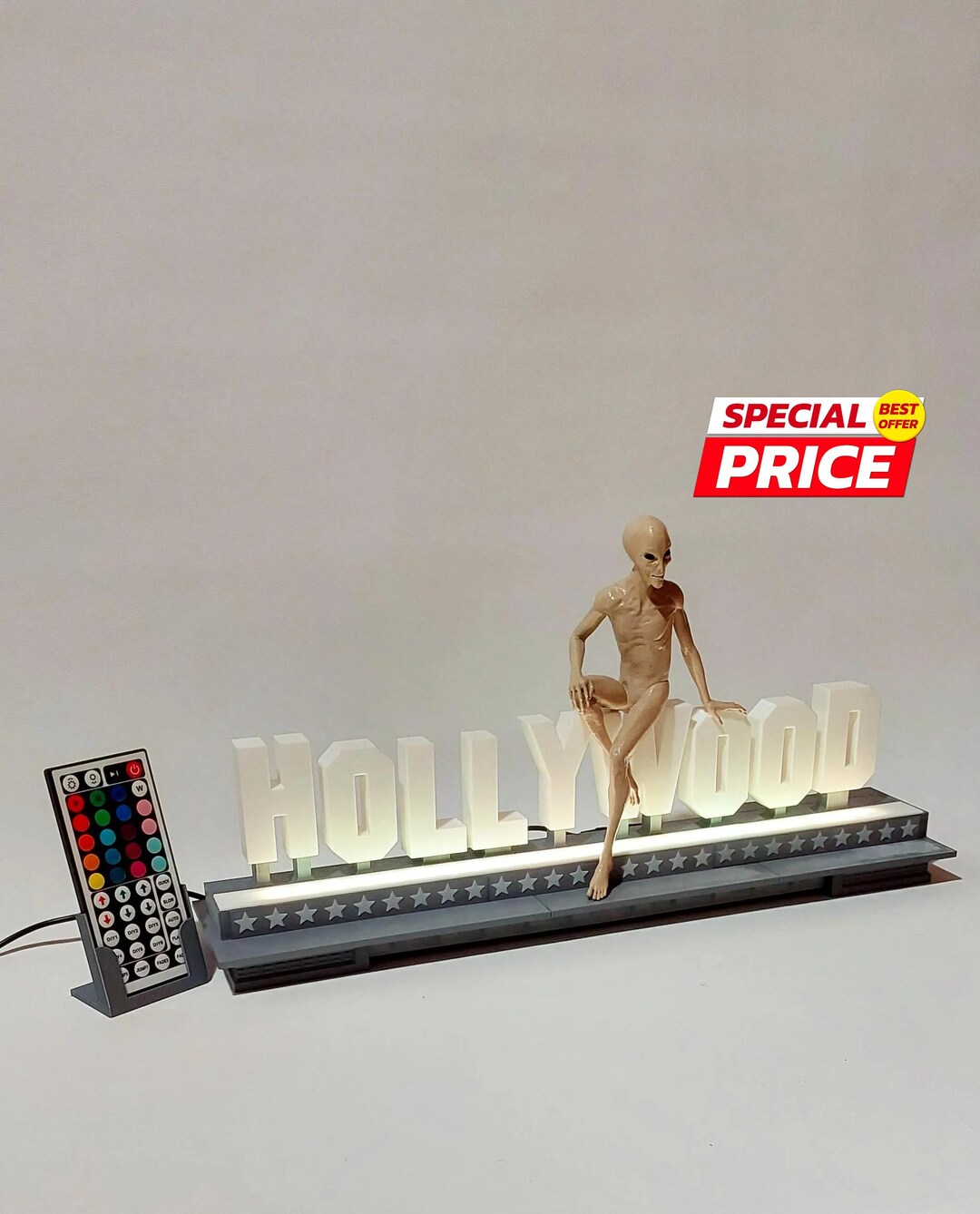 Hollywood Alien Figurine, RGB Remote Controlled Sci-fi Collectible - Etsy