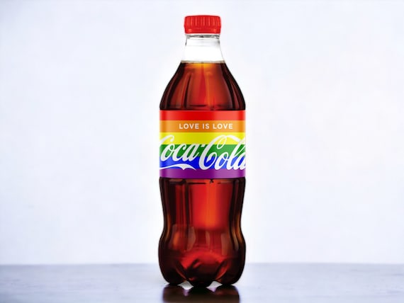 コカコーラ ラブイズラブ 0.5L - Etsy 日本