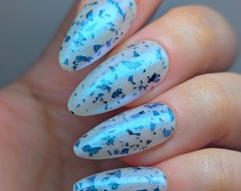Phantom -Pearlescent Glitter Polish