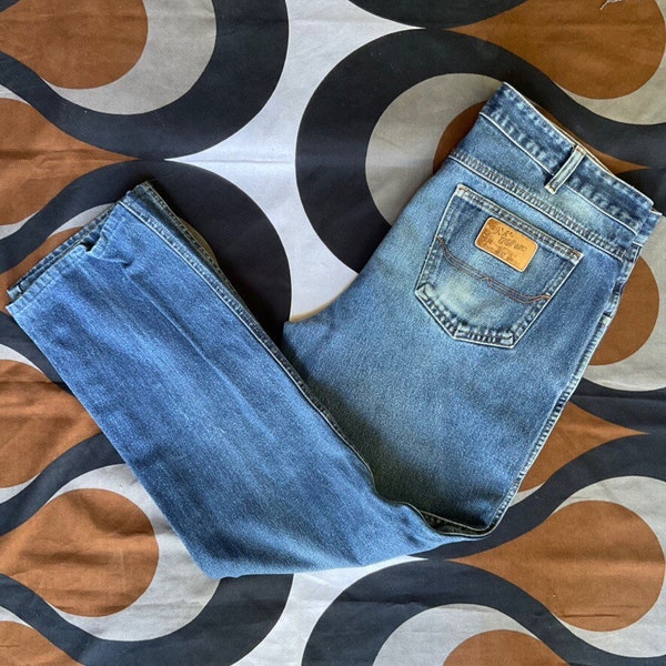 RM Williams blue denim straight-leg jeans, made in Australia (unlike the ones made now), 100% cotton, 38”