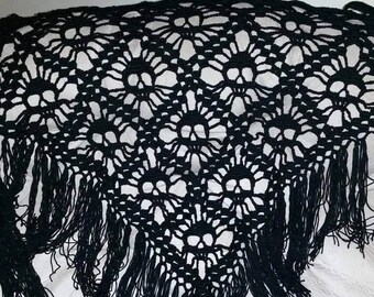Crochet skull shawl