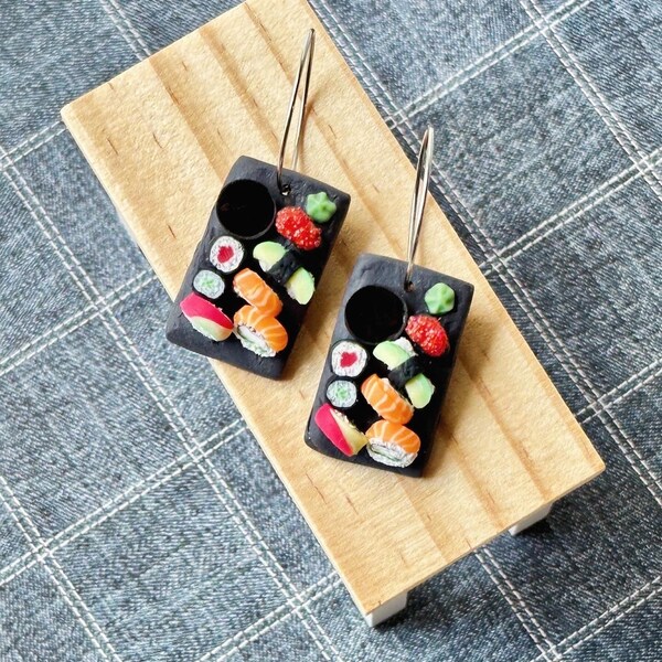 Sushi Tray small earrings Style 1