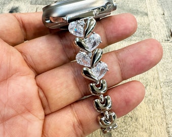 Zilveren halve bling diamanten harten Apple Watch-band metalen armband dames herenbedels 3D 38 40 41 42 44 45 46 49-serie 2 3 4 5 6 7 8 9 10 SE
