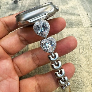 Starlight Bling Diamond Hearts Apple Watch Slim Band Alloy Metal Bracelet Womens Mens Charms 38 40 41 42 44 45 46 49 Series 5 6 7 8 9 10 SE
