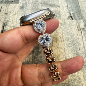 Rose Gold Bling Diamond Hearts Apple Watch Slim Band Alloy Metal Bracelet Womens Mens Charms 38 40 41 42 44 45 46 49mm Series 6 7 8 9 10 SE