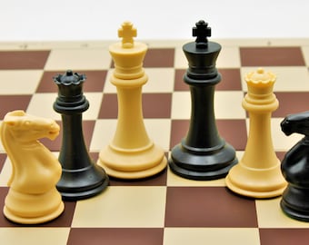 Complete Foldable Chess Set  "Pocket"