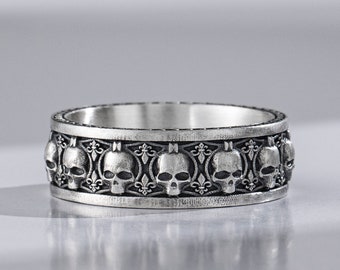 Skull Goth Wedding Band Ring in Sterling Silver, Gothic Promise Ring For Boyfriend, Cool Halloween Ring, Vintage Men Jewelry, Birthday Gift