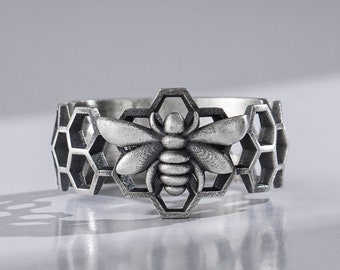 Honey Bee avec honeycomb Dainty Sterling Silver Ring, Nature Unique Animal Ring For Best Friend, Engraved Fantasy Pinky Ring, Cadeau de Noël