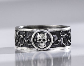 Horned Skull Floral Plant Vintage Band Ring in Sterling Silver, Gothic Engraved Mens Ring, Goth Stackable Unique Ring for Family, Dad Gift