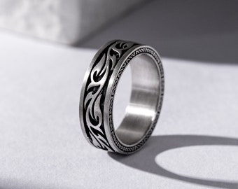 Flame Pattern Band Ring For Men in Oxidized Silver, Unique Mens Wedding Ring, Vintage Ring to Husband, Silver Boyfriend Ring, Thank You Gift