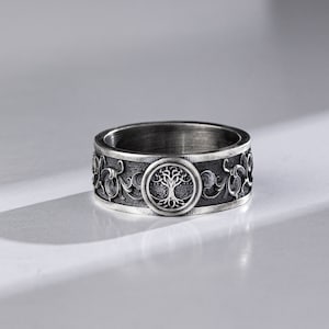 Tree of Life Yggdrasill Handmade Silver Engraved Band Ring, Mythology Vintage Celtic Wedding Ring For Men, Unique Viking Promise Ring, Pinky Engagement Ring, Statement Ring, Natural Dainty Ring, Christmas Gift For Family