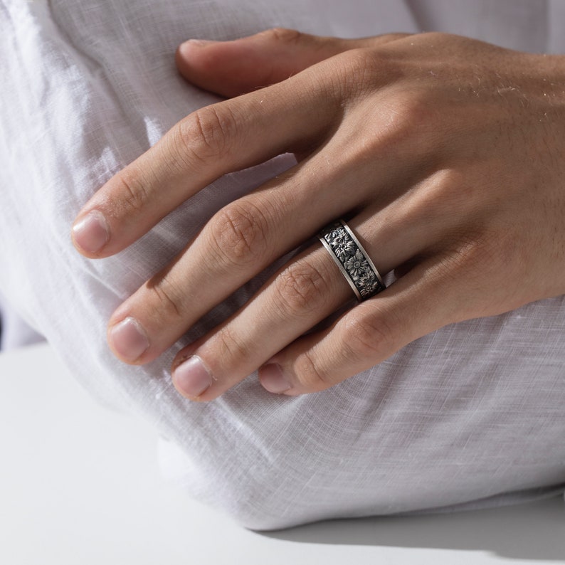 Engraved Sunflower Daisy Band Ring in Sterling Silver Nature Etsy