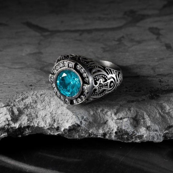 Sky Blue Topaz Ring, Natural or Simulated 3-Gem Ring | Vintage Style J –  Silver Embrace