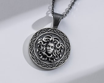 Medusa with Snake Hair Gothic Coin Charm Necklace in 925 Silver, Vintage Goth Witchy Necklace, Unique Greek Mythology Pendant Necklace