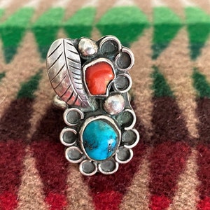 Vintage Navajo Sterling Silver Turquoise and Natural Form Coral Ring