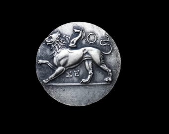 紀元前350年古代ギリシャマケドニア銀テトラドラクマ貨。フィリップ2世
