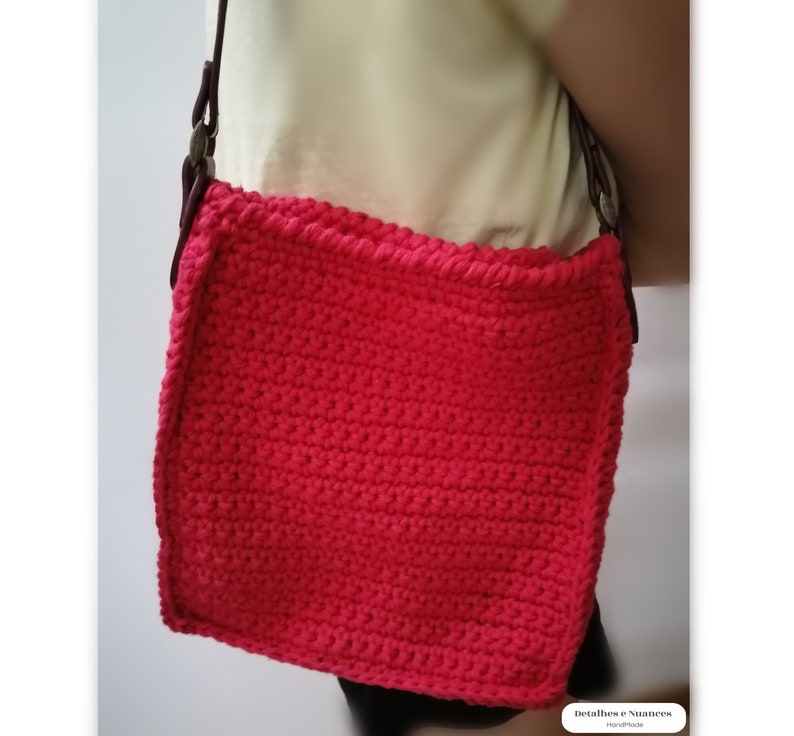 Suitcase / Bag made in crochet with a rustic weave Leather shoulder strap Metal Magnetic Clasp Mother's Day Gift, Very Special Gift image 3