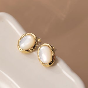 Pearl Bezel Studs/Daily Wear Earrings for Women/Sterling Silver Pearl Bezel Earrings/Bridesmaids Earrings/Wedding Earrings Studs