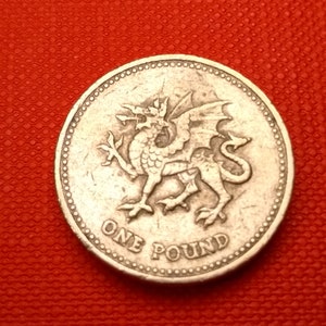 1995 One 1 Pound Coin- Welsh Dragon - UK /British