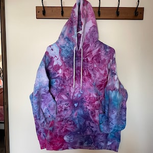 Ice-Dyed Wisteria Crewneck Sweatshirt