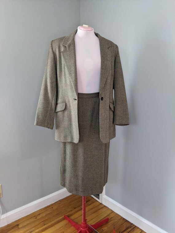 Wool Herringbone Vinci Clothiers Skirt Suit - image 2