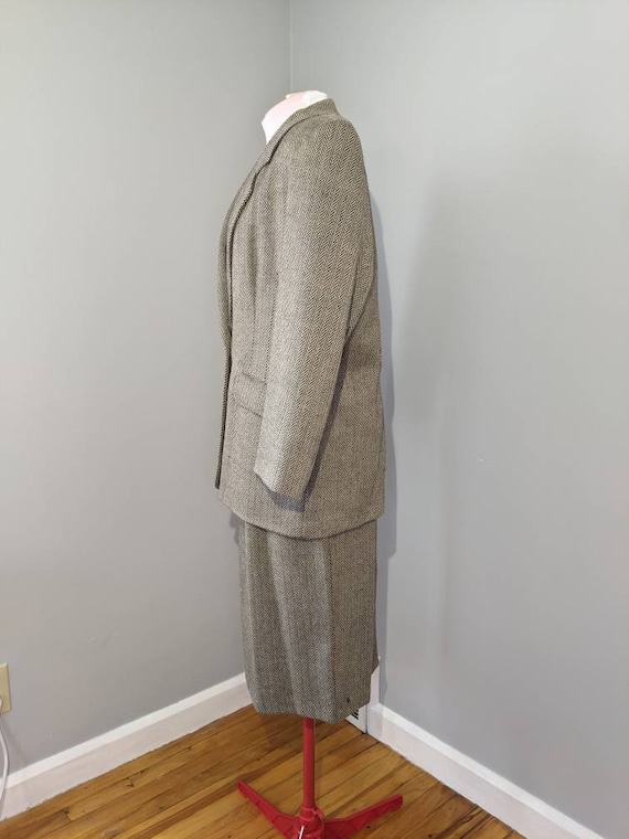 Wool Herringbone Vinci Clothiers Skirt Suit - image 4