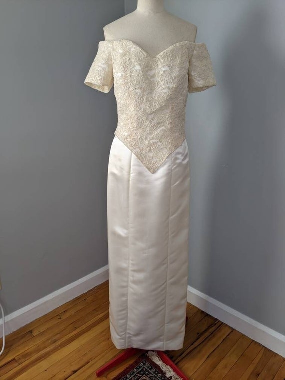 Vintage Simple Wedding Dress Off the Shoulder Wedding Dress