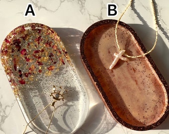 Vassoio in resina rame petali di rosa glitter oro / piatto per gioielli / decorazione / gioielli / piatto per anelli / resina sintetica / resina epossidica / conservazione