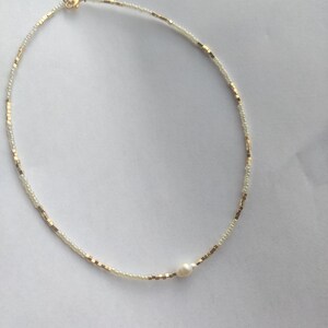 Golden pearl necklace with cultured pearls image 5