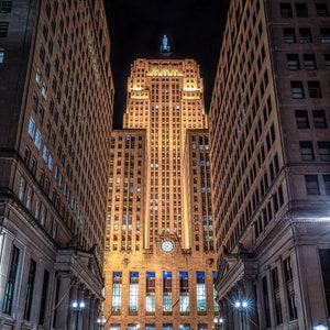 Chicago Board of Trade, City Architecture, Urban Decor, Chicago Wall Art, Snow at night, Canvas decor